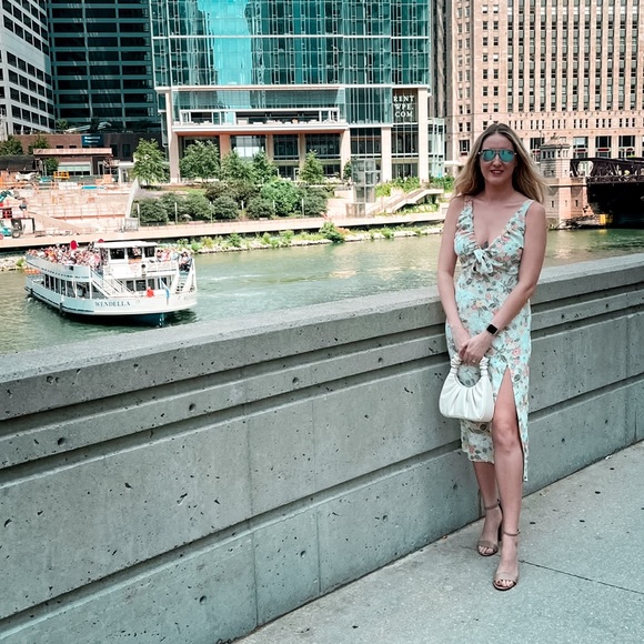 Meet your Posher, Geraldine - Picture 1 of 3